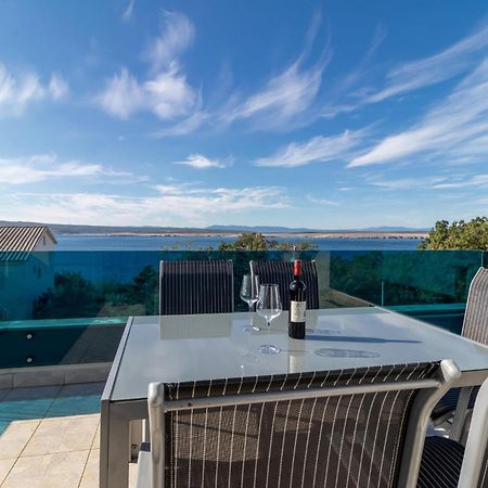 Stunning Apartment In Dramalj With House Sea View 外观 照片